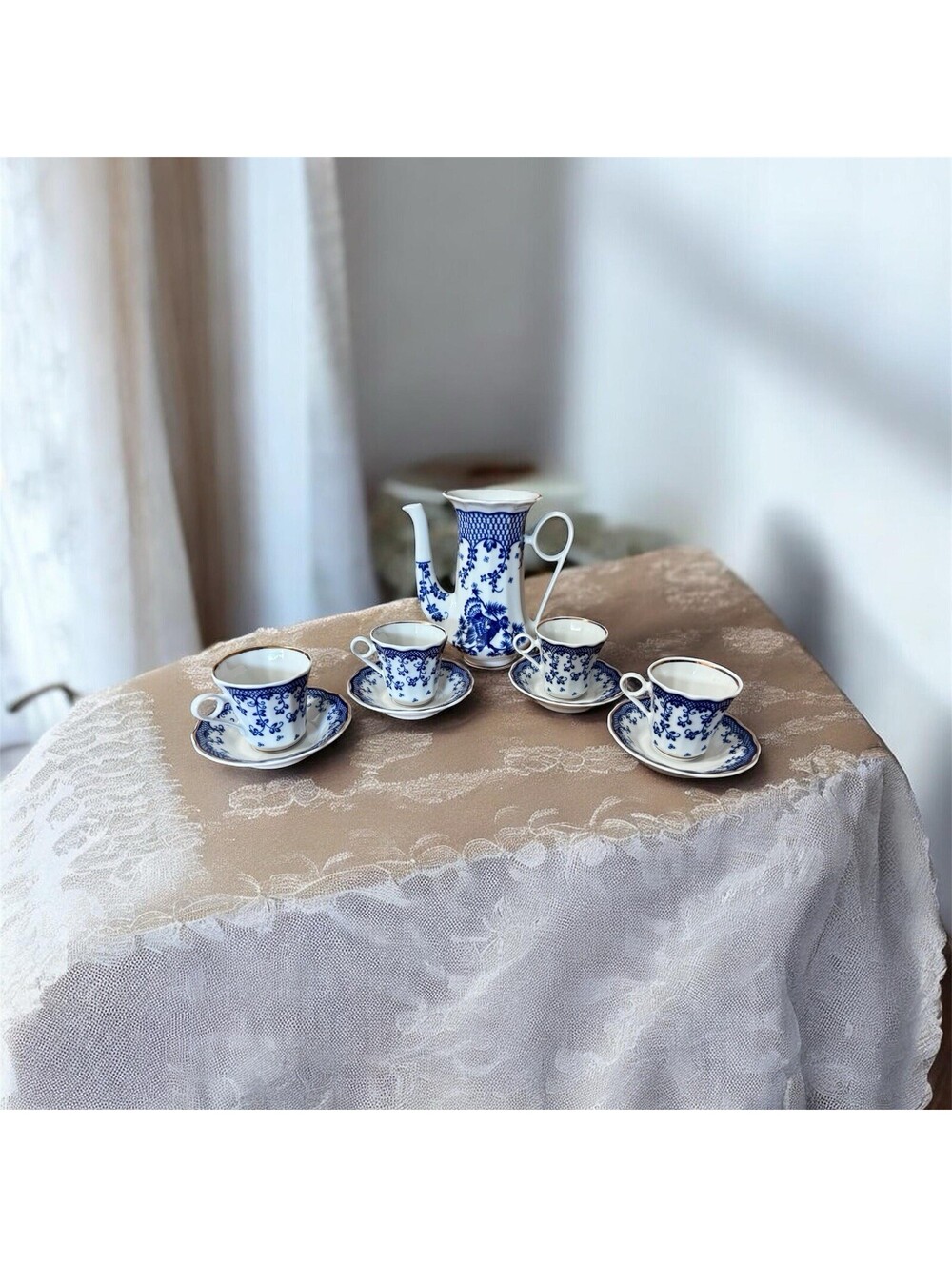 Korosten Porcelain Vintage Blue And White 9-Piece Tea Set With Gold Trim